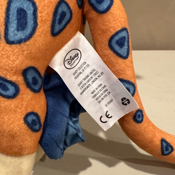 Disney Store ELENA OF AVALOR Skylar Jaquin Plush Winged Flying Jaguar Animal. - Picture 6 of 6